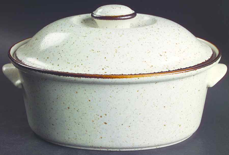 Sandstone 2 Quart Oval Covered Casserole by Mikasa-1