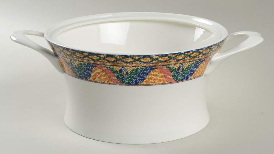 Sao Paulo Tureen No Lid by Mikasa-1
