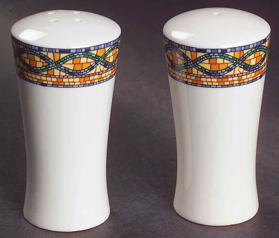 Sao Paulo Salt & Pepper Set by Mikasa-1