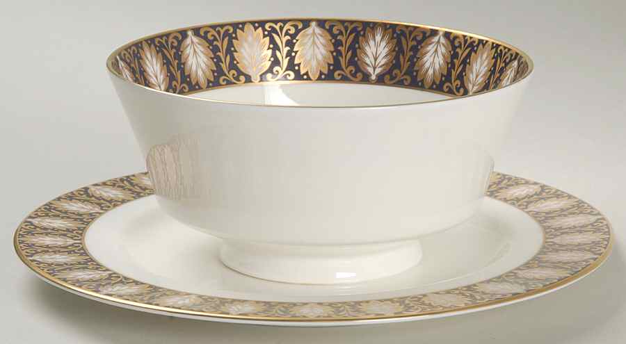 San Rafael Round Gravy Boat/Attached Underplate by Mikasa-1