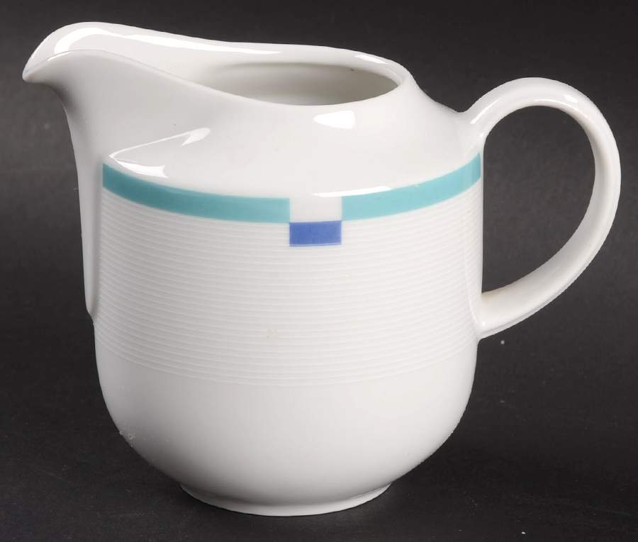 Seaview Creamer by Mikasa-1