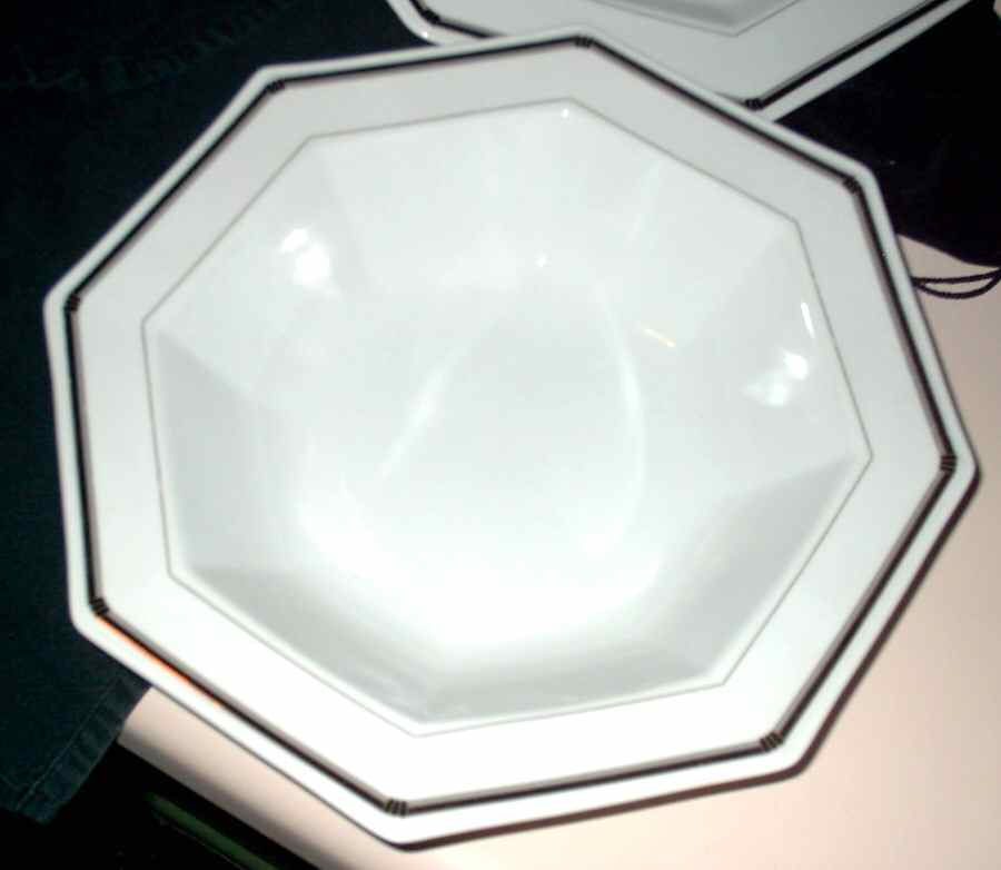 Servico Black Rim Soup Bowl by Mikasa-1