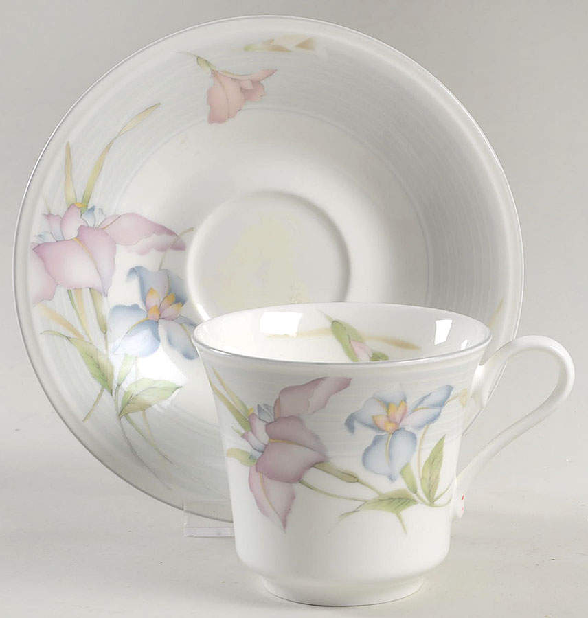 Sea Flower Flat Cup & Saucer Set by Mikasa-1