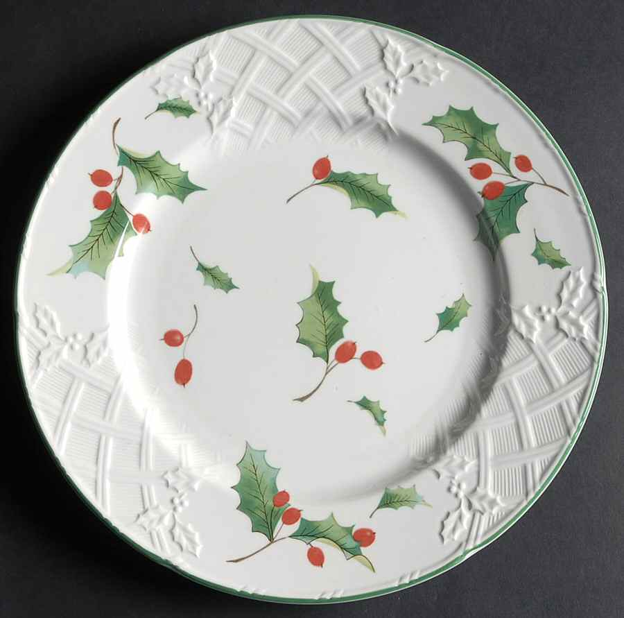 Season's Holly Luncheon Plate by Mikasa-1