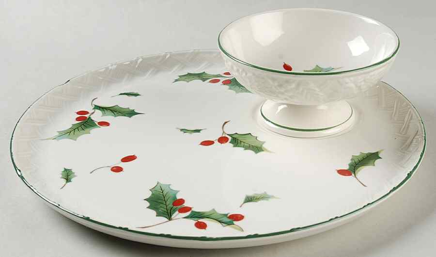 Season's Holly (2 Pc) Crudite by Mikasa-1