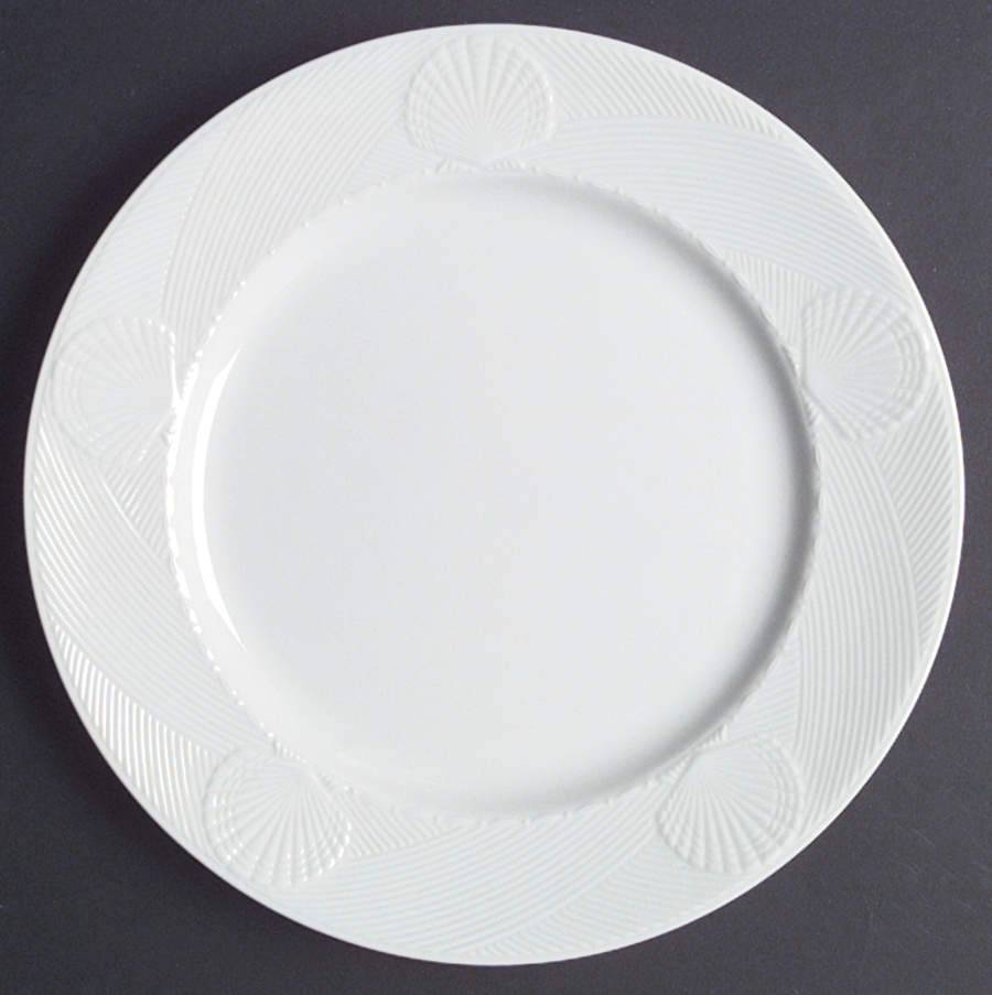 Sea Quest Dinner Plate by Mikasa-1