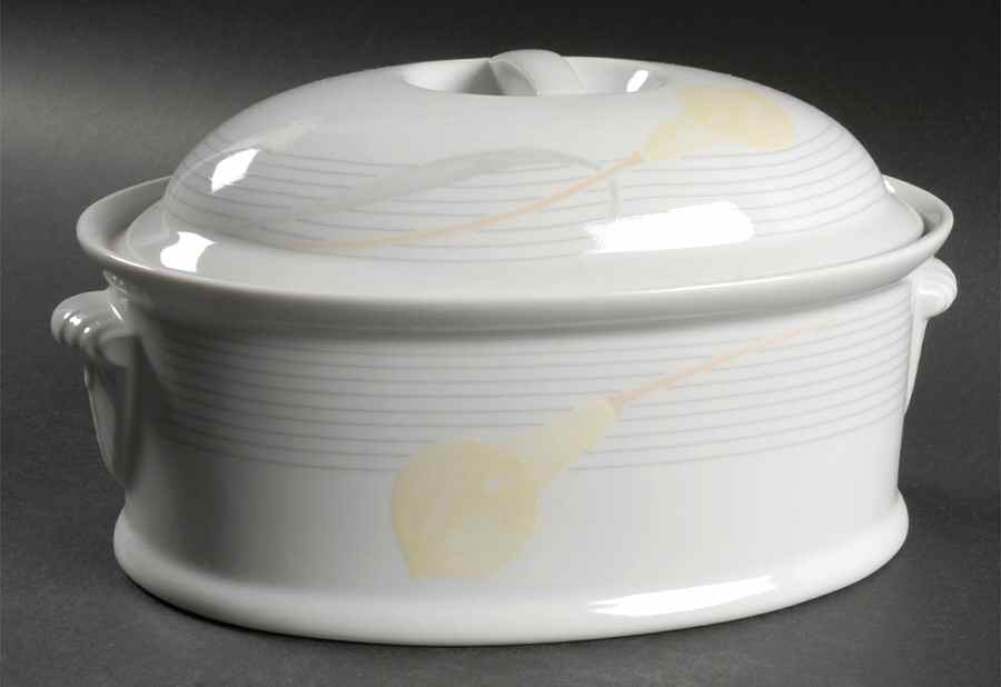 Serenade Yellow 2 Quart Oval Covered Casserole by Mikasa-1
