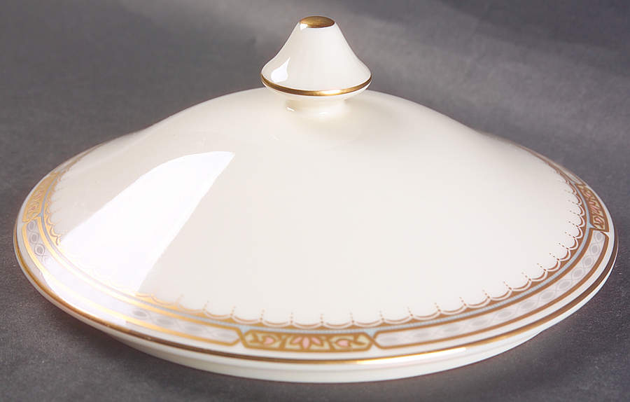 Sheraton Lid for Round Vegetable by Mikasa-1