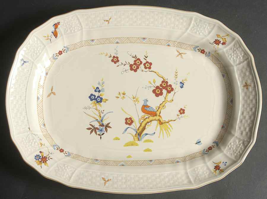 Shangri-La (D1001, Fine Ivory) 15" Oval Serving Platter by Mikasa-1