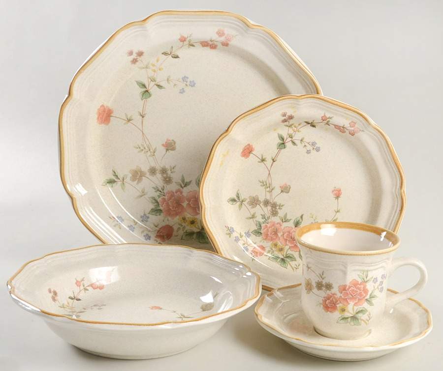 Silk Bouquet 5 Piece Place Setting by Mikasa-1