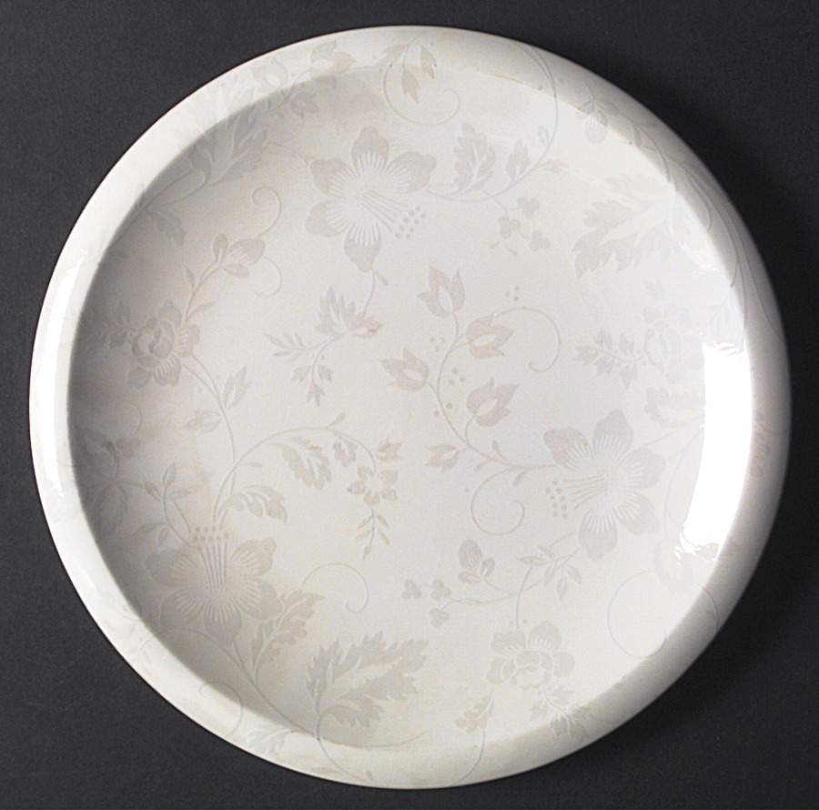 Silk Brocade Dinner Plate by Mikasa-1