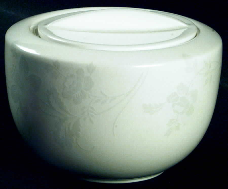 Silk Brocade Sugar Bowl & Lid by Mikasa-1