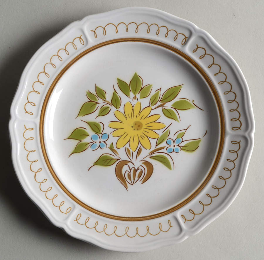 Siena Salad Plate by Mikasa-1