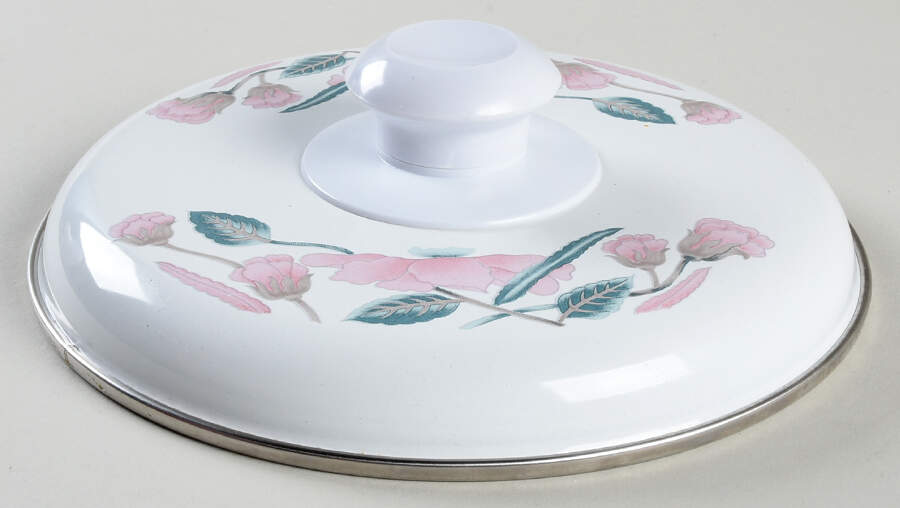 Silk Flowers Lid for 2 Quart Metal Covered Casserole by Mikasa-1