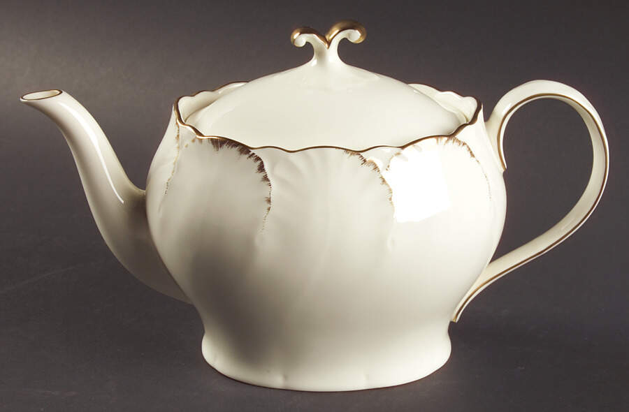 Simply Gold Teapot & Lid by Mikasa-1