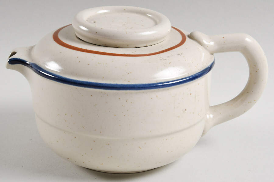 Simplicity Teapot & Lid by Mikasa-1