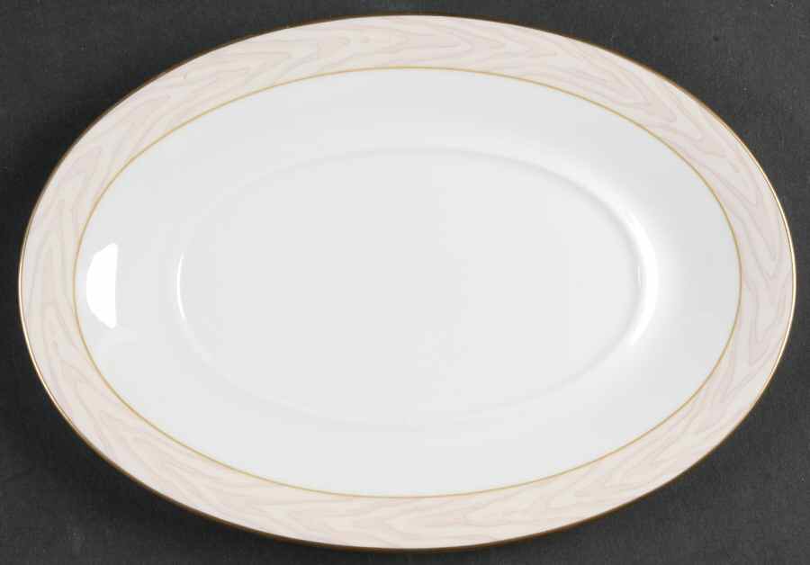 Silk Moire Underplate for Gravy Boat by Mikasa-1