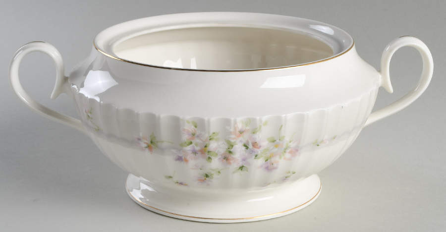 Silver Shadow Round Vegetable No Lid by Mikasa-1
