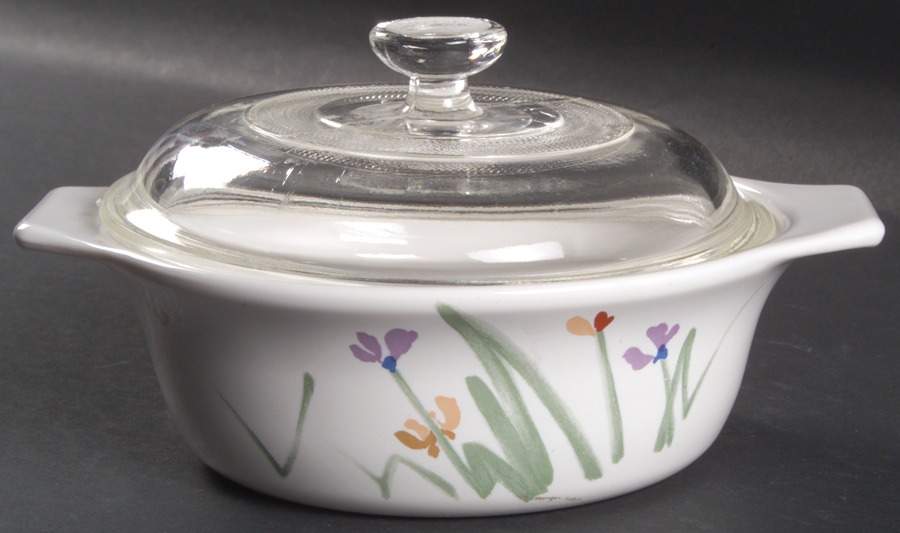 Sketch Book Individual Casserole & Lid by Mikasa-1