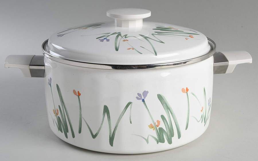 Sketch Book 5 Quart Metal Covered Casserole by Mikasa-1