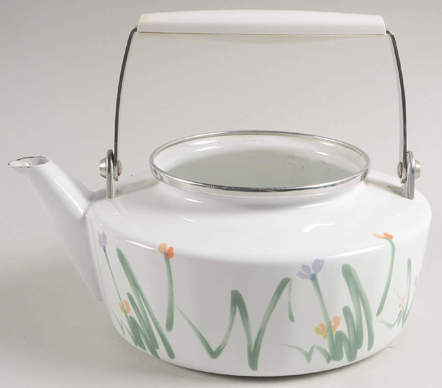 Sketch Book Metal Kettle No Lid by Mikasa-1