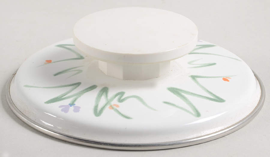 Sketch Book Lid for Metal Kettle by Mikasa-1