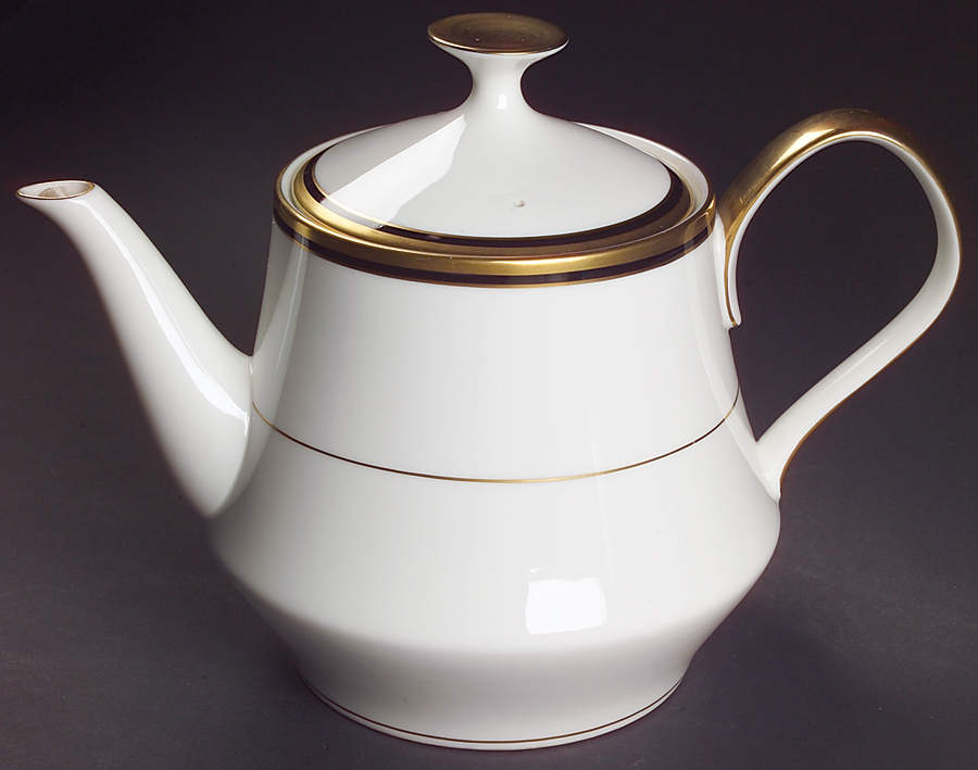 Skidmore Teapot & Lid by Mikasa-1