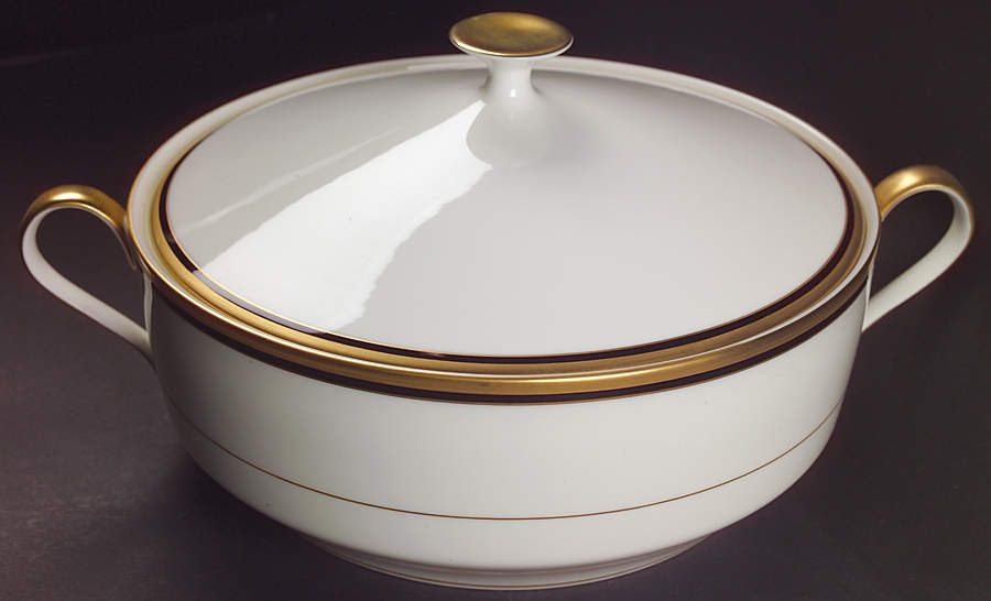 Skidmore Round Covered Vegetable by Mikasa-1