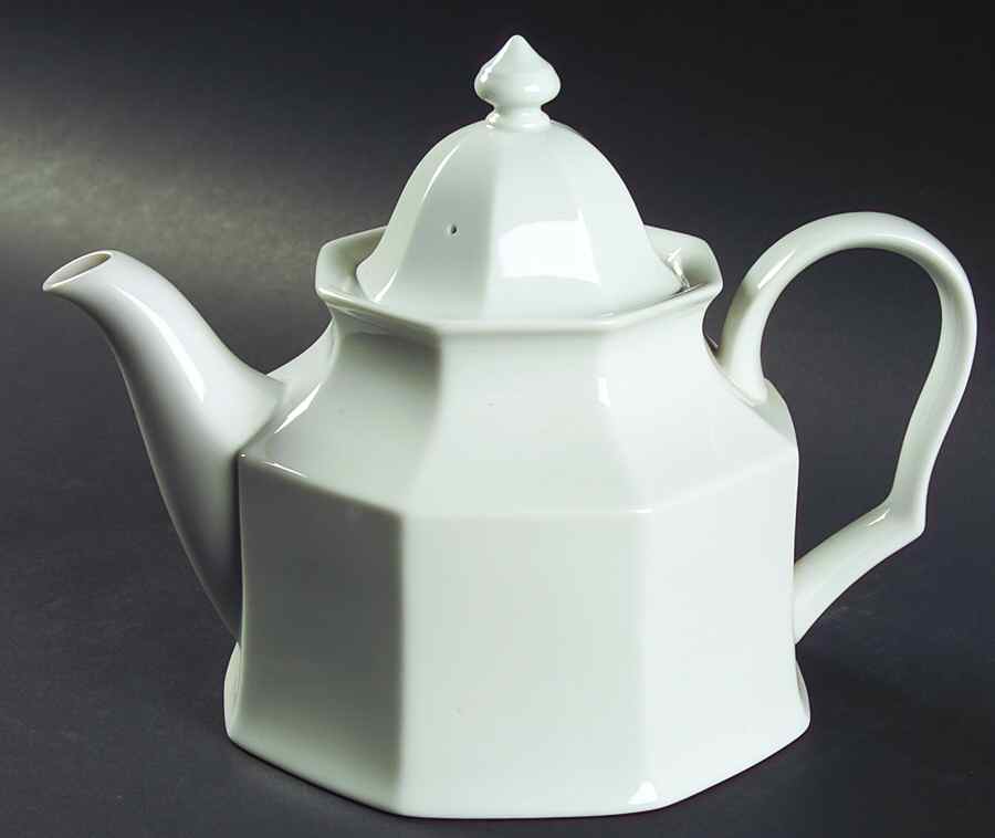 Snow Drop Teapot & Lid by Mikasa-1