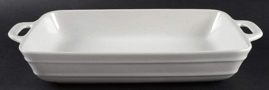 Snow White 14" Rectangular Baker by Mikasa-1
