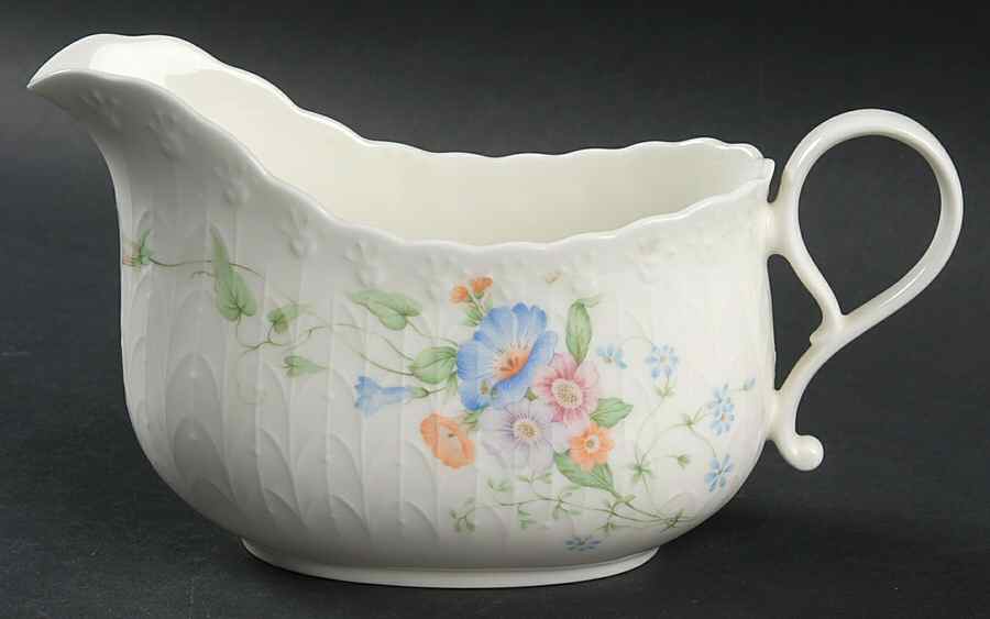 Something Blue Gravy Boat by Mikasa-1