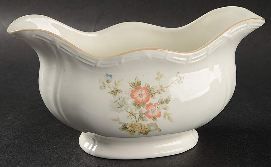 Southern Belle Gravy Boat by Mikasa-1