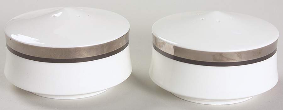 Solitude Salt & Pepper Set by Mikasa-1