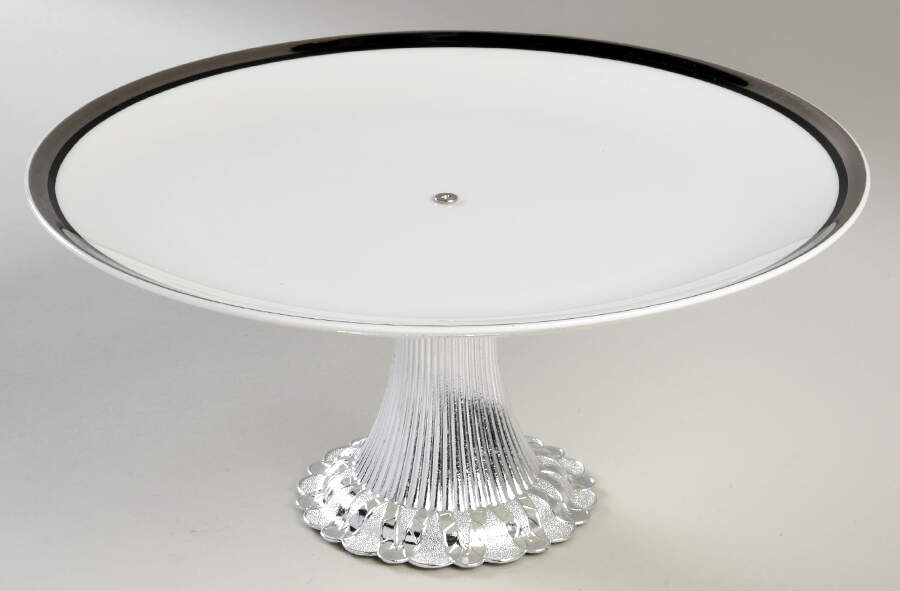 Solitude Cake Stand with 4"-5" Metal Pedestal  Hc by Mikasa-1