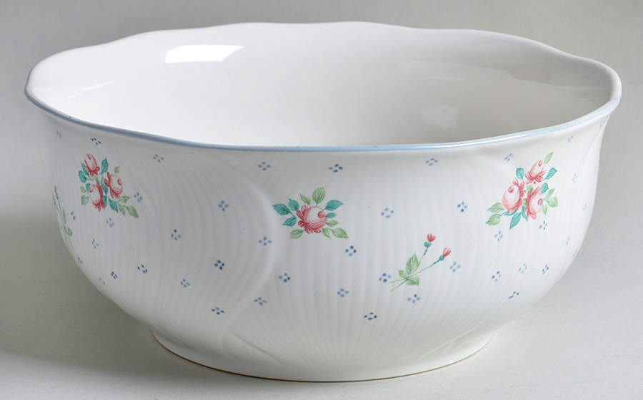 Song of Love 8" Round Vegetable Bowl by Mikasa-1
