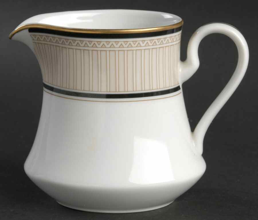 Southern Mansion Creamer by Mikasa-1