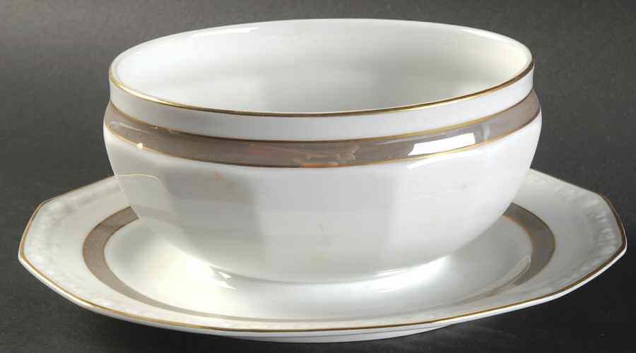 Sonata Gravy Boat with Attached Underplate by Mikasa-1