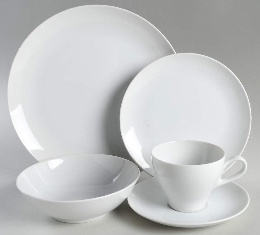 Sophisticate White 40  Piece Estate Set by Mikasa-1