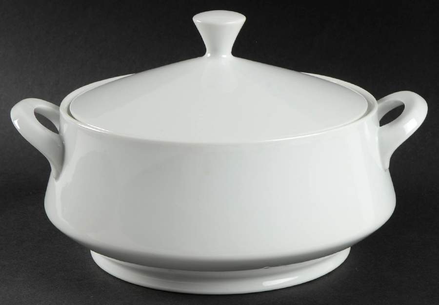 Sophisticate White 2 Qt Round Covered Casserole by Mikasa-1