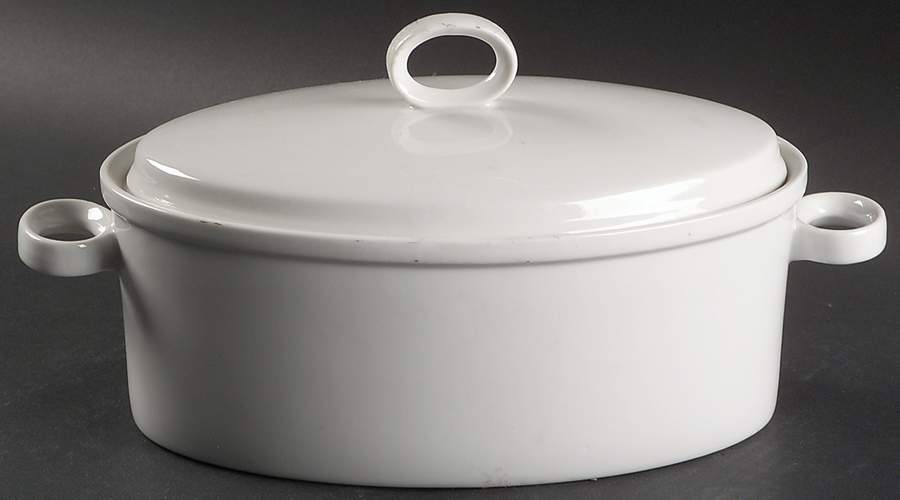 Sophisticate White 2 Quart Oval Covered Casserole by Mikasa-1