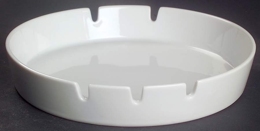 Sophisticate White Large Ashtray by Mikasa-1