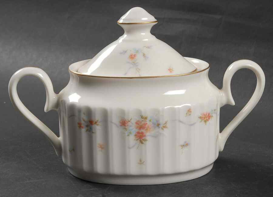Soft Petals Sugar Bowl & Lid by Mikasa-1
