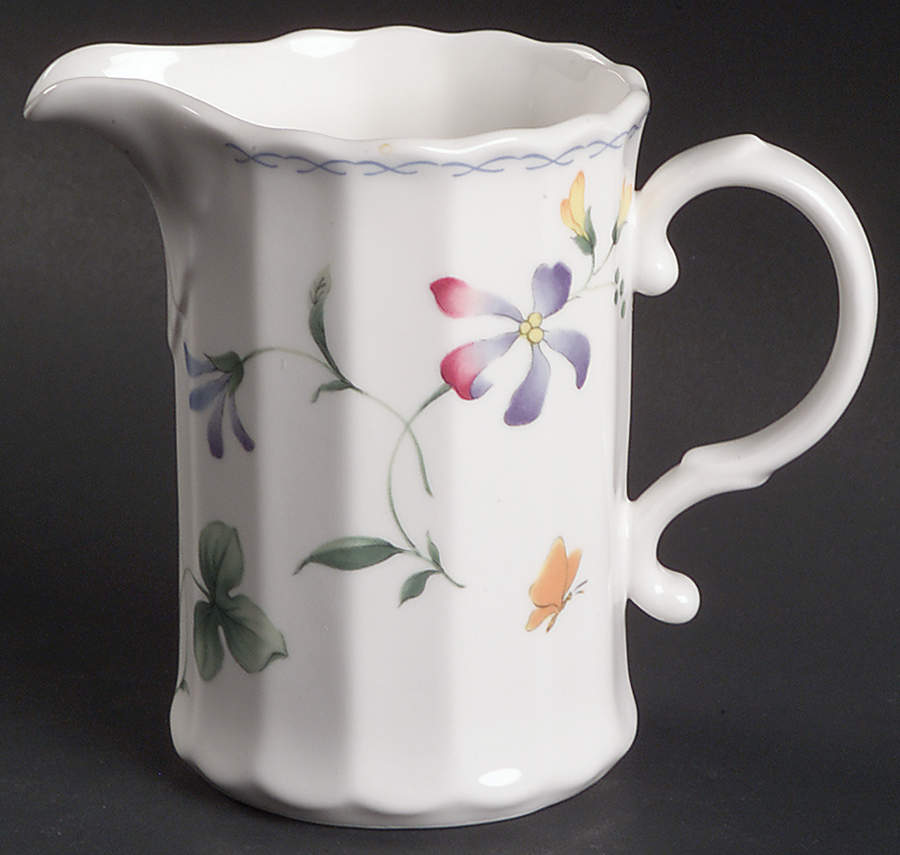Sorrento Creamer by Mikasa-1