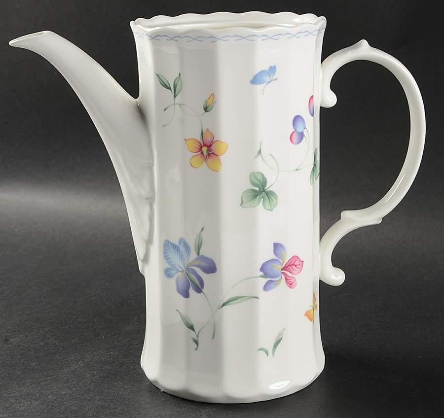 Sorrento Coffee Pot No Lid by Mikasa-1