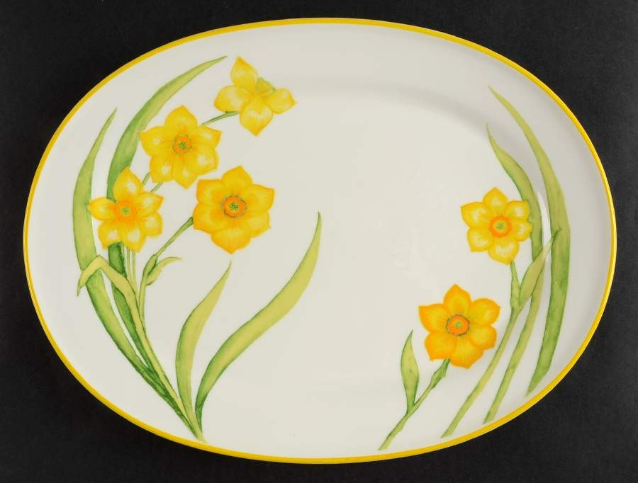 Spring Beauty 14" Oval Serving Platter by Mikasa-1