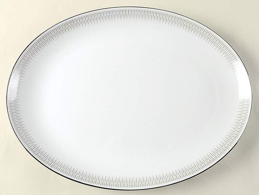 Spectrum 16" Oval Serving Platter by Mikasa-1