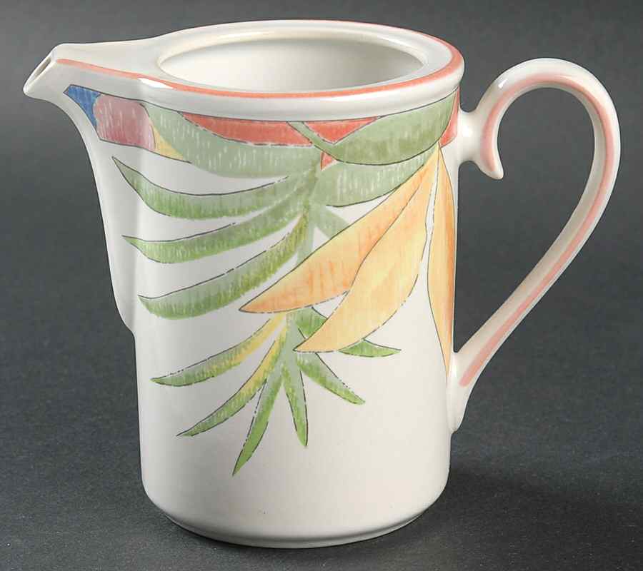 Splendrous Creamer by Mikasa-1