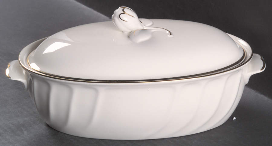 Spun Silk 1.5 Quart Oval Covered Casserole by Mikasa-1