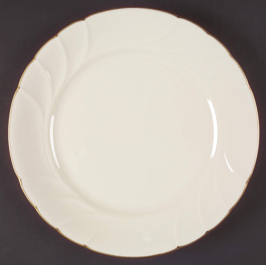 Spun Silk 12" Chop Plate (Round Platter) by Mikasa-1