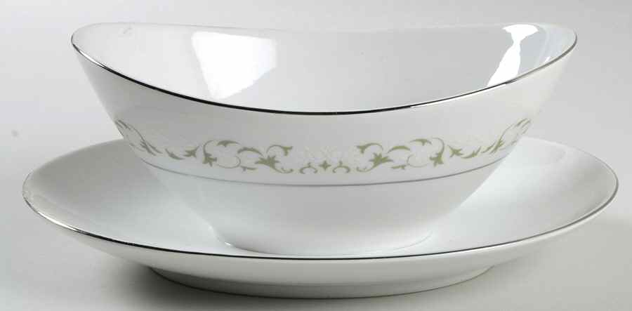 Stacey Gravy Boat with Attached Underplate by Mikasa-1